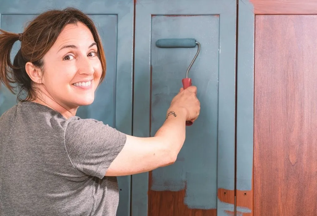 Zdjęcie Renowacja MDF: Jak odnowić szafki kuchenne krok po kroku?