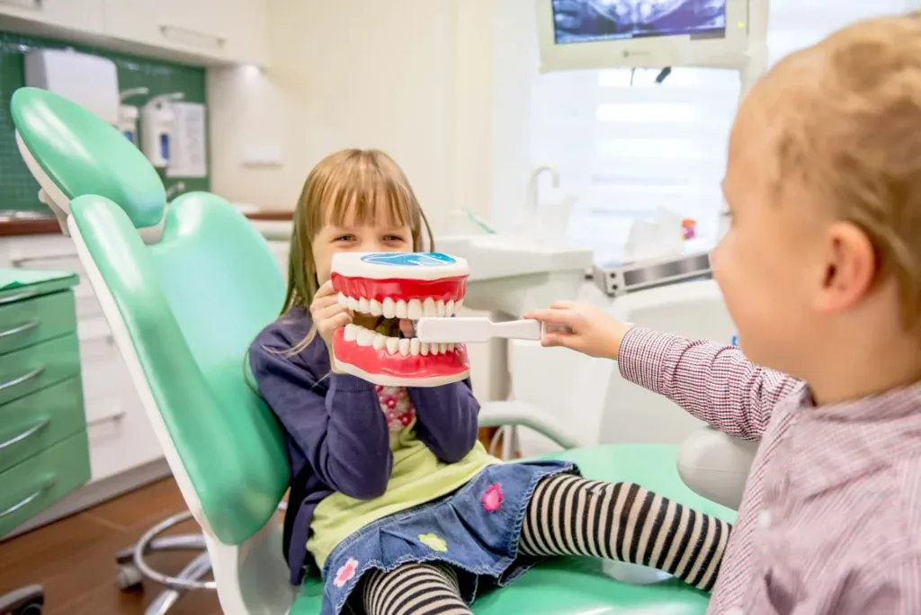 Zdjęcie Jak wyrwać zęba mleczaka który się rusza bez bólu i stresu