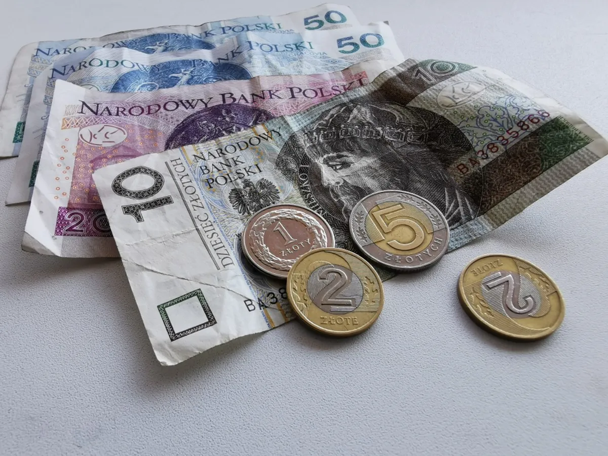 Zdjęcie 22 80 brutto ile to netto zlecenie - ile naprawdę dostaniesz?
