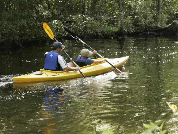 Zdjęcie Spływy kajakowe z noclegiem Zachodniopomorskie: Trasy i Noclegi