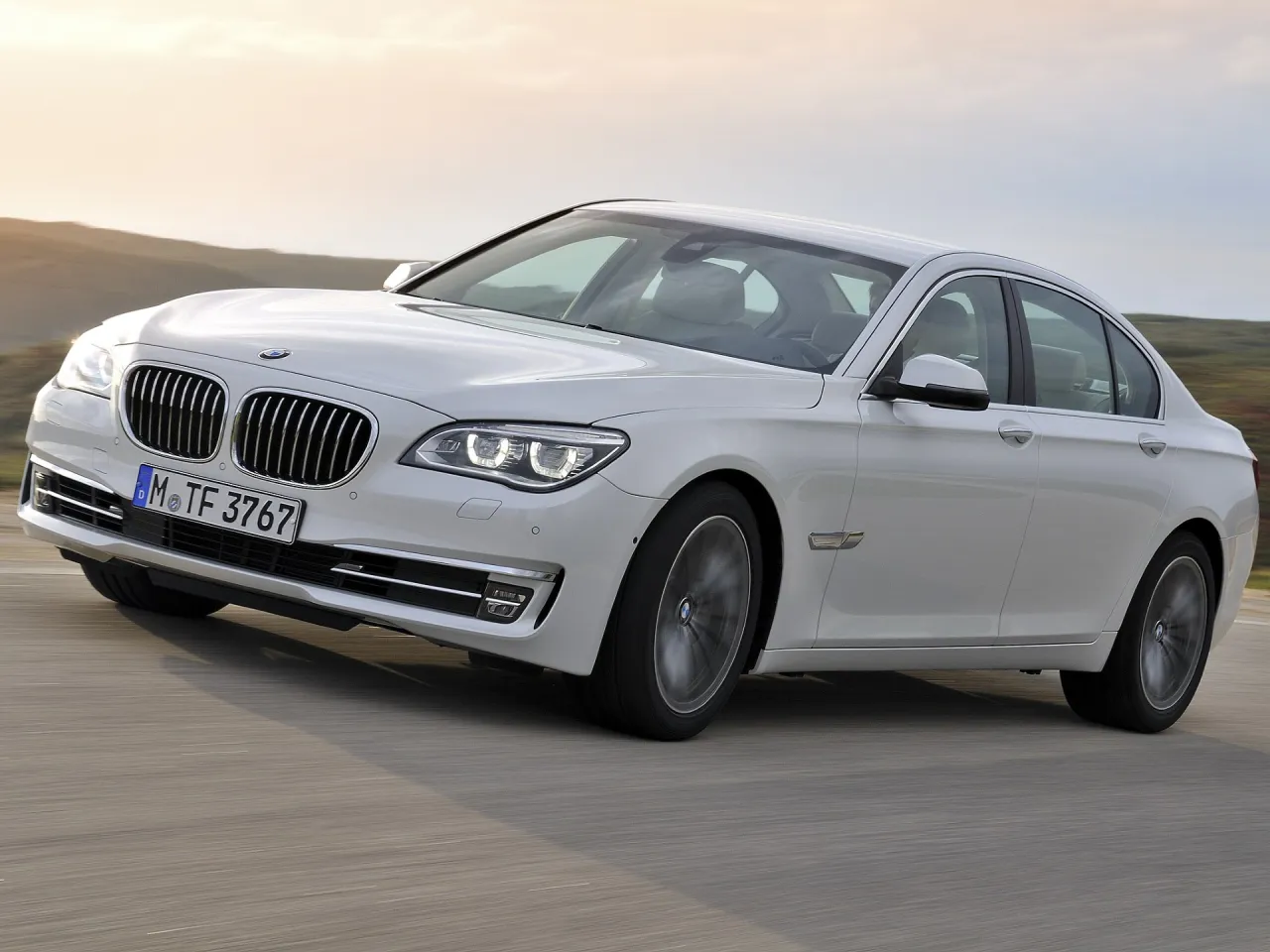 Zdjęcie Bmw 7 f01 jaki silnik wybrać - uniknij kosztownych błędów przy wyborze