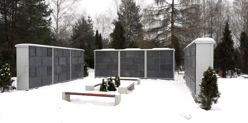 Zdjęcie Jak się nazywa ściana na urny - poznaj znaczenie kolumbarium