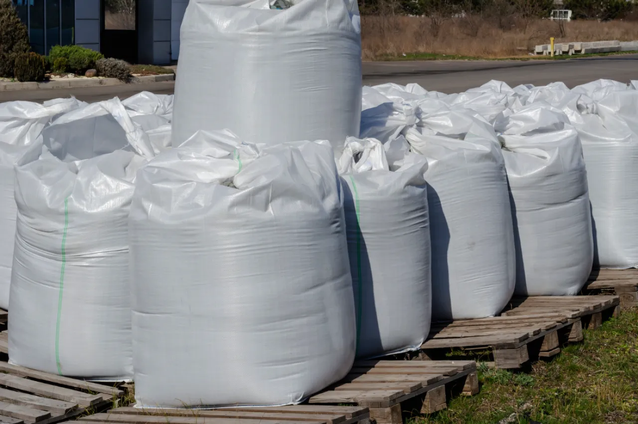 Zdjęcie Po ile jest nawóz mocznik? Sprawdź aktualne ceny i oszczędź