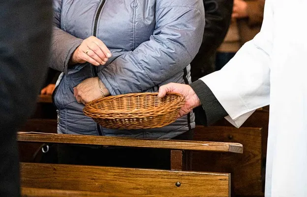 Zdjęcie Aktualna wysokość Funduszu Kościelnego w Polsce - warto wiedzieć