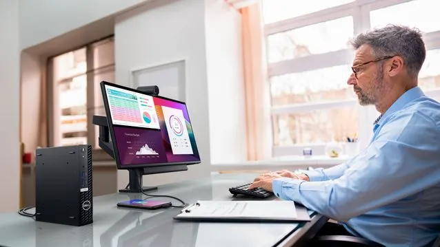 Zdjęcie Jaki monitor do pracy biurowej - wybierz idealny model dla siebie