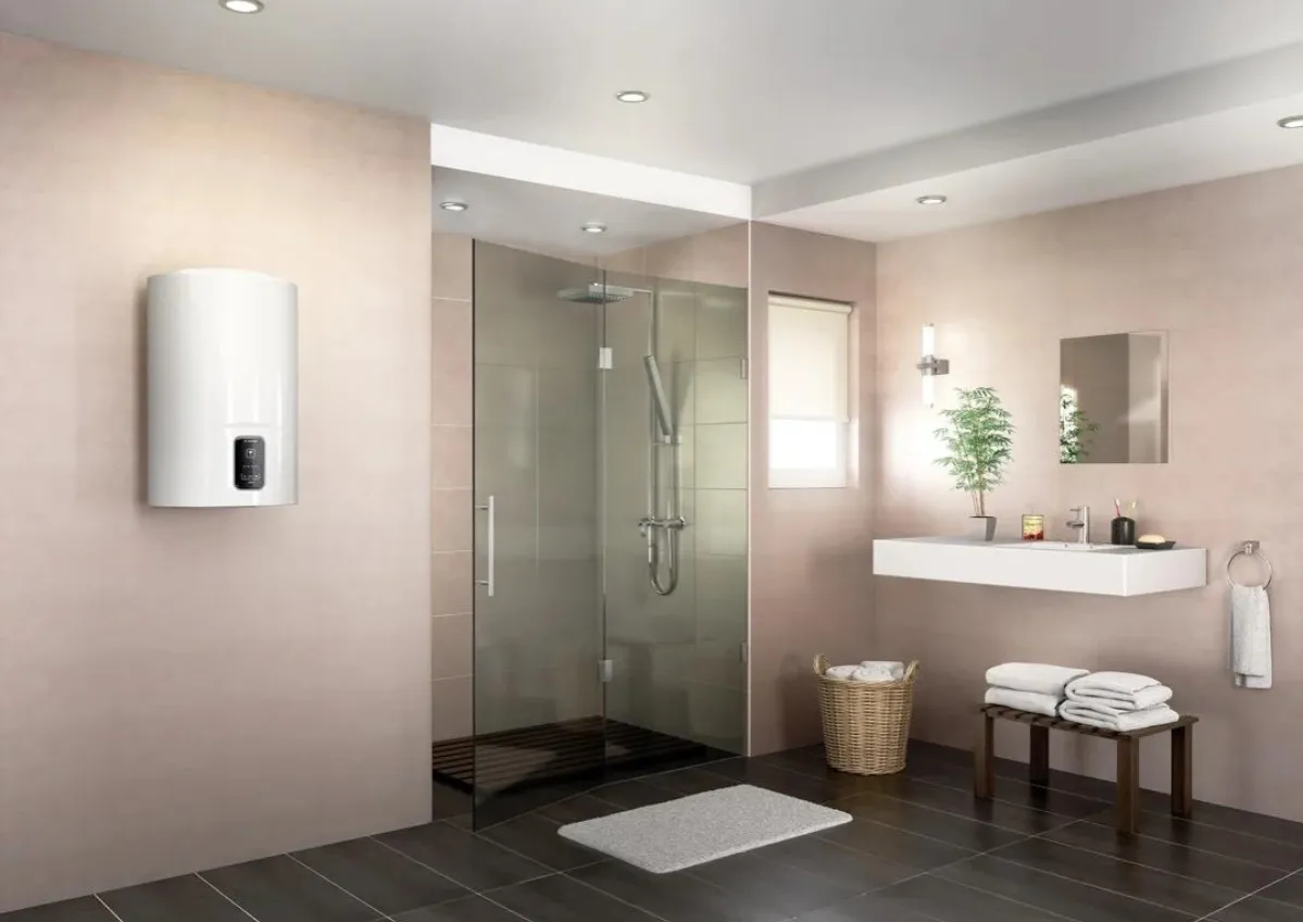 Zdjęcie Bojler czy przepływowy ogrzewacz wody – co wybrać, by zaoszczędzić?