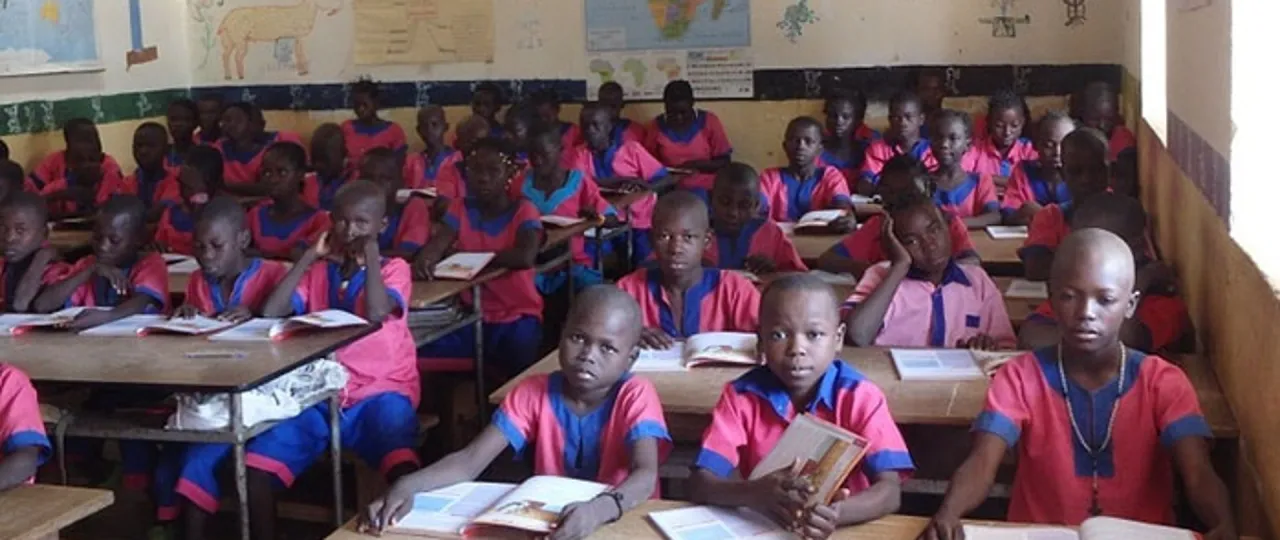dzieci w Afryce edukacja