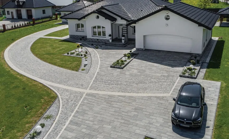 Podjazd z kostki na jeden samochód wymiary