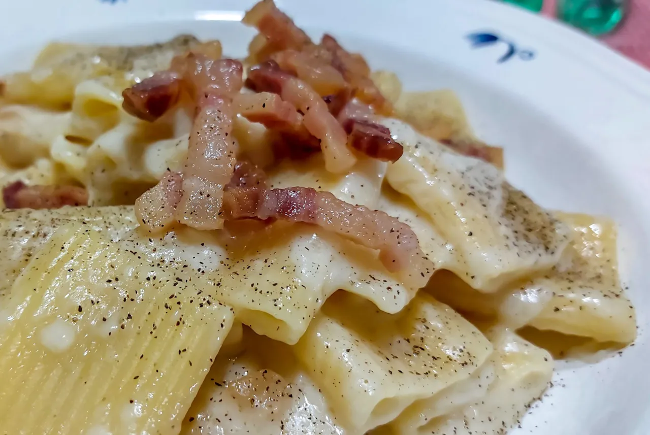 Ingredienti pasta alla gricia autentica