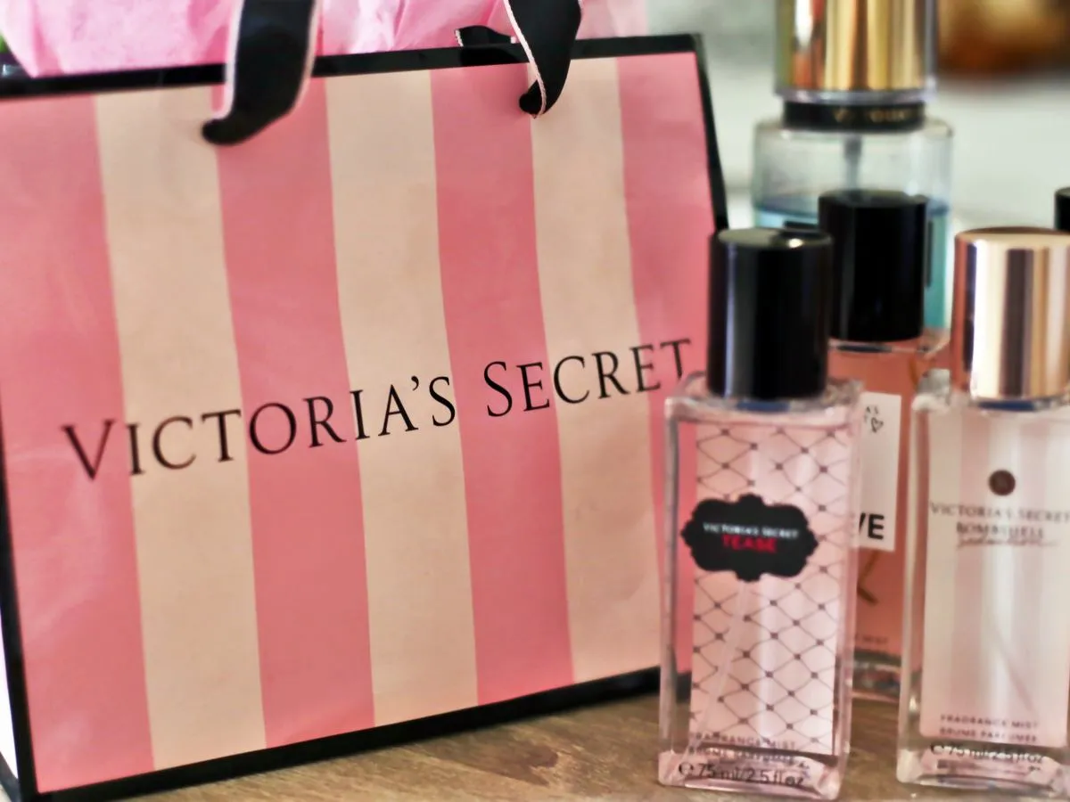 Victoria's Secret mgiełki promocje wielosztukowe