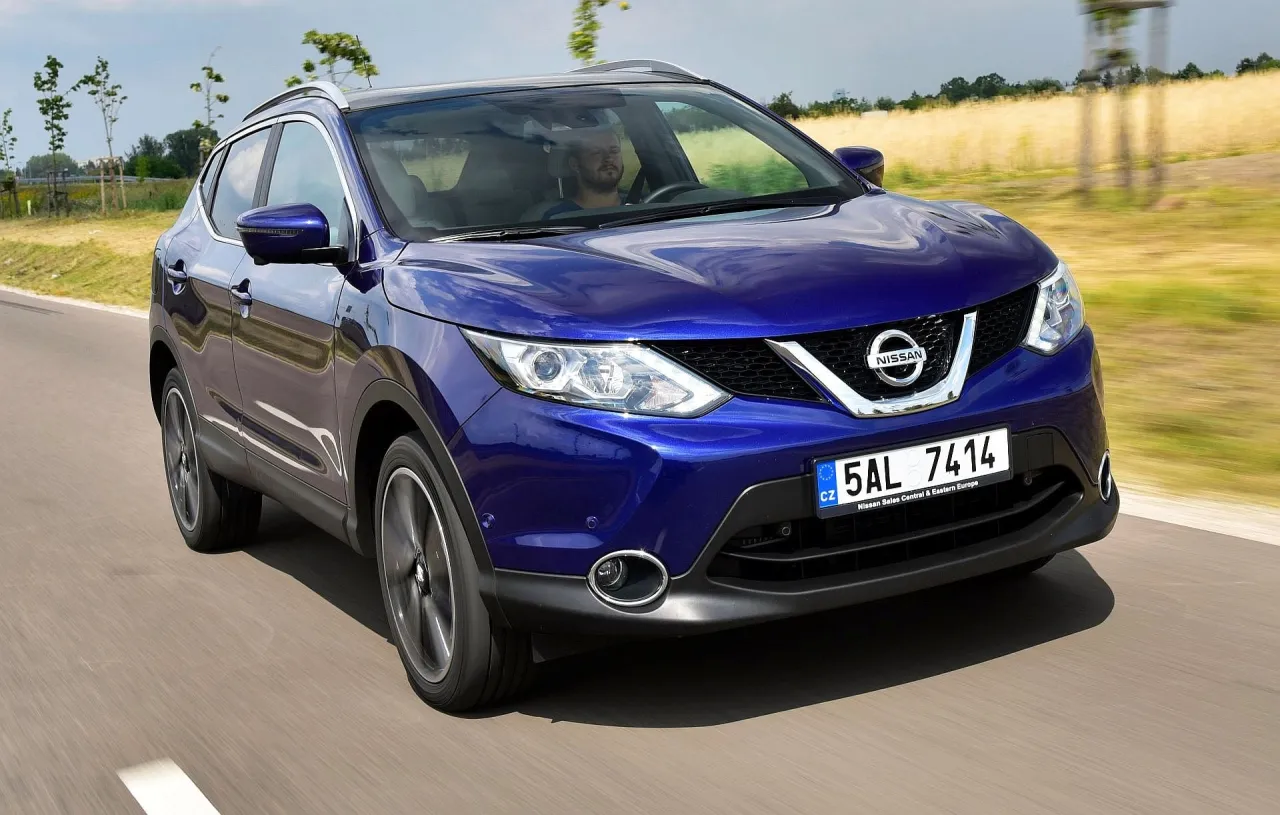 Nissan Qashqai używany oględziny silnika