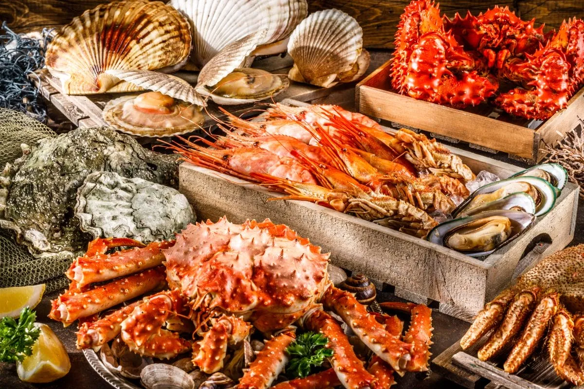 r&oacute;żnorodność owoc&oacute;w morza zdrowe jedzenie