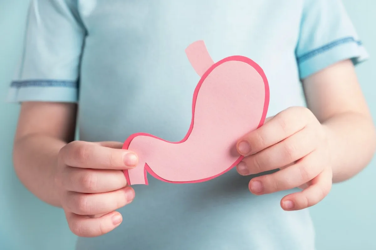 sygnały alarmowe ból brzucha