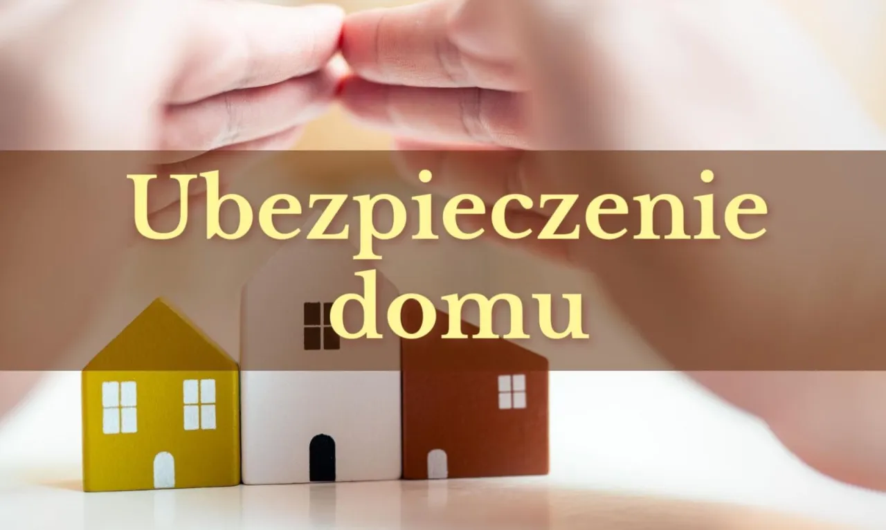 Dwie dłonie chroniące trzy domki symbolizujące ubezpieczenie domu. Określenie właściwej wartości ubezpieczeniowej to klucz do bezpieczeństwa.
