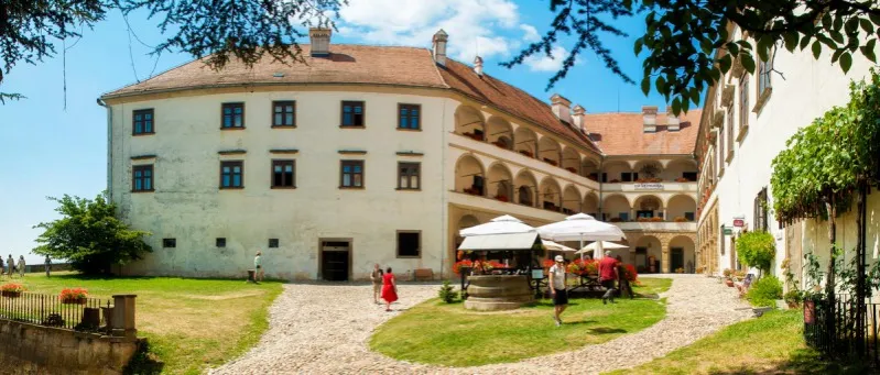 Zdjęcie Ptuj atrakcje: odkryj najważniejsze miejsca i wydarzenia w mieście