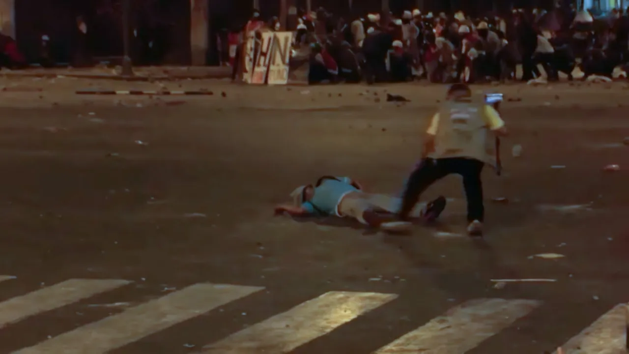 kradzież kieszonkowa w zatłoczonym miejscu Peru