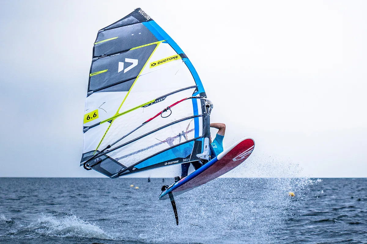 nauka windsurfingu krok po kroku