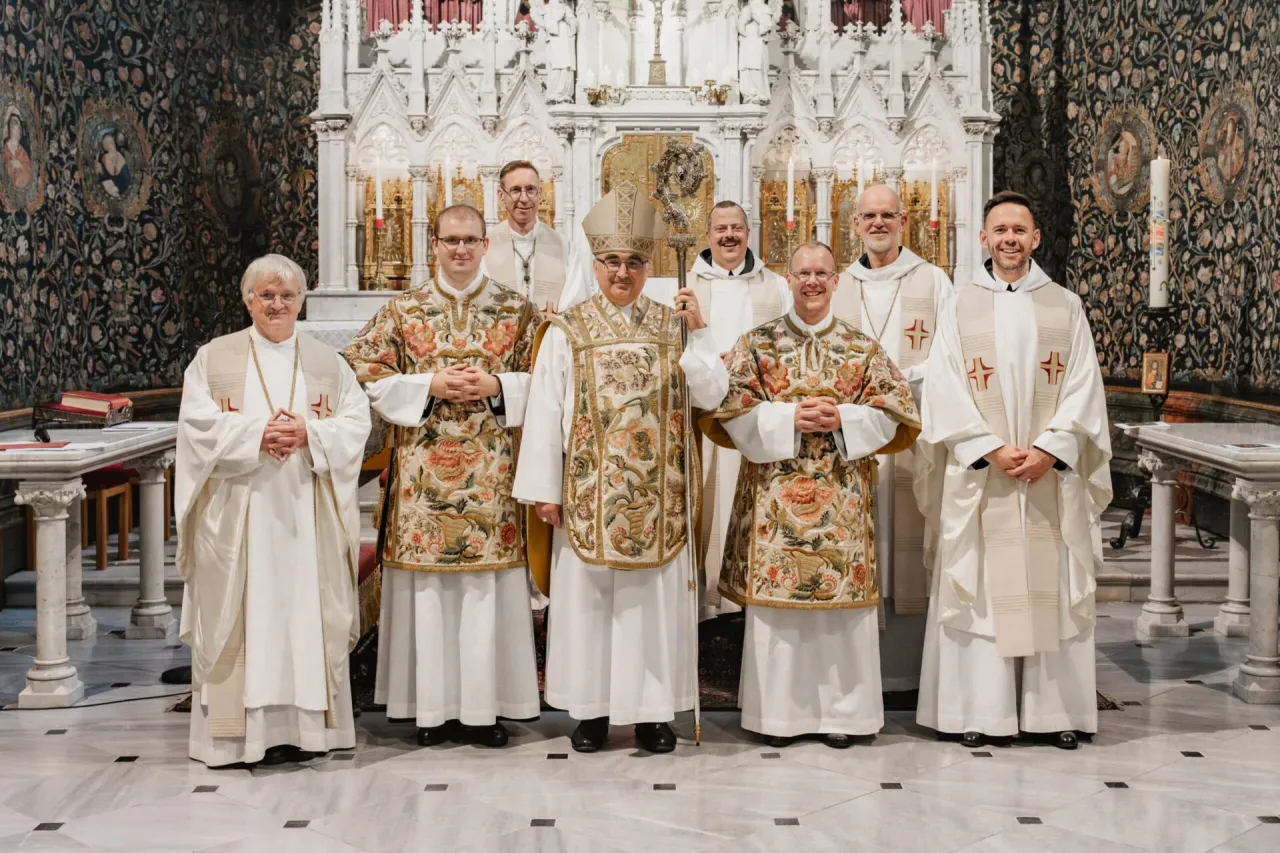 Zdjęcie Konsekracja kościoła kiedy: poznaj ważne daty i znaczenie ceremonii