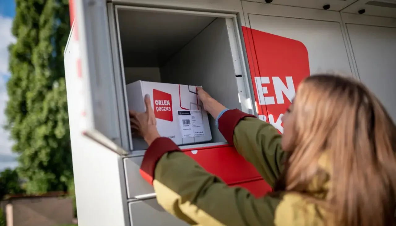 ORLEN Paczka automat stacja kiosk
