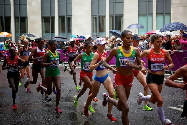 nogi maratonki vs sprinterki porównanie