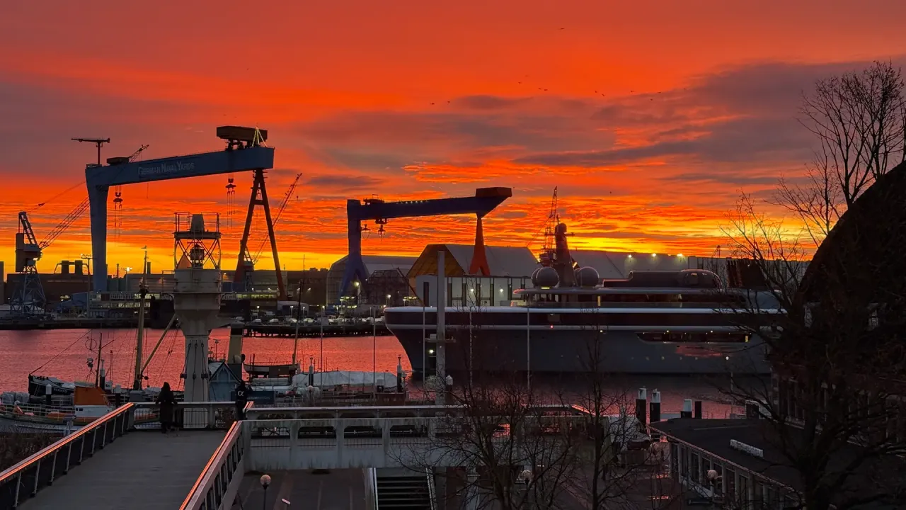 Seebar Kiel Atmosphäre Sonnenuntergang