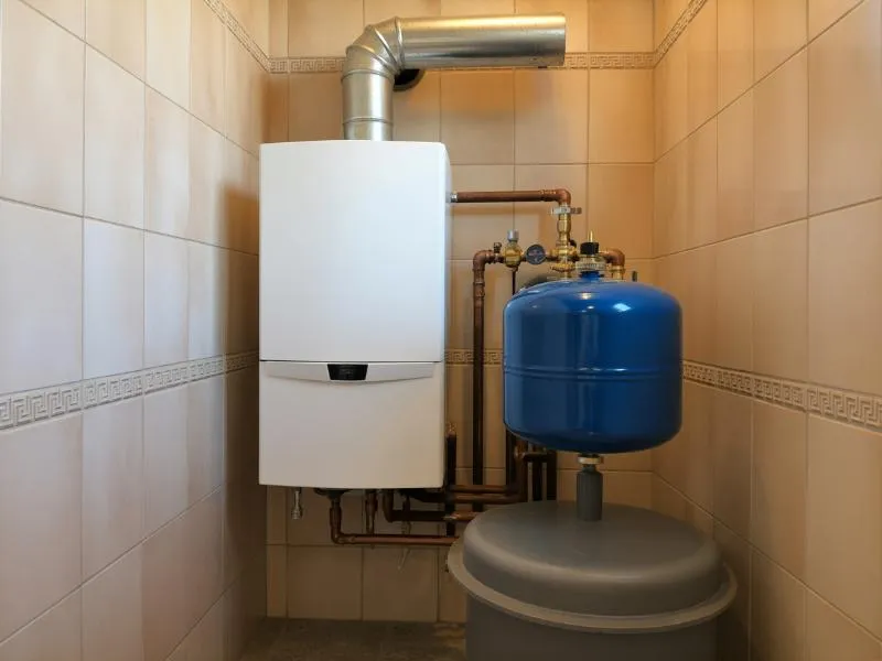 stara instalacja grzewcza vs nowa, modernizacja kotłowni