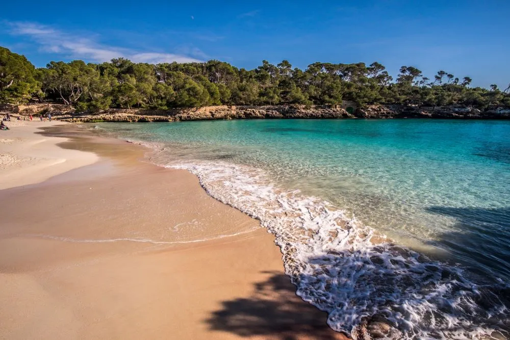 Najpiękniejsze plaże Majorki - kolaż