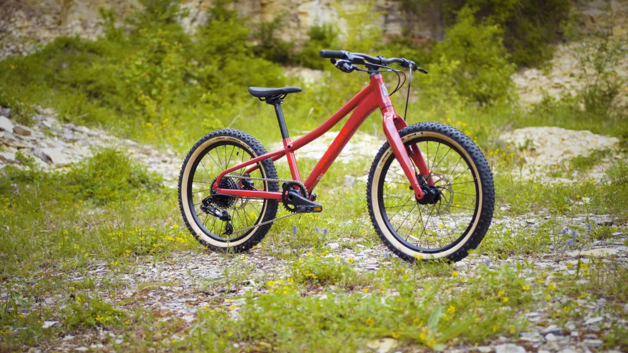 Kinderfahrrad 20 Zoll City vs MTB