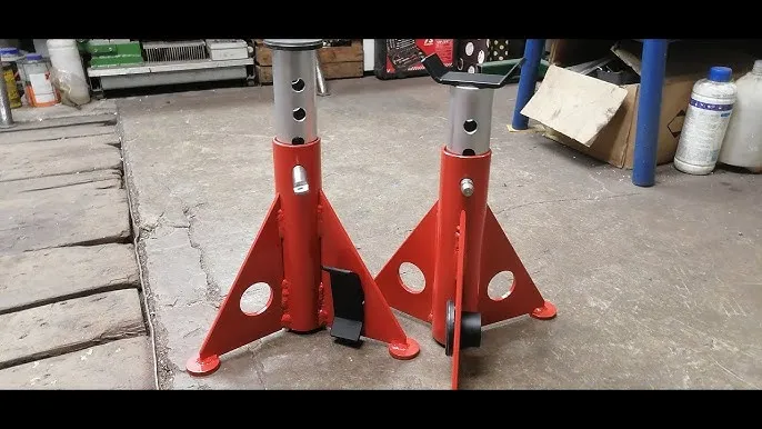 kobyłki samochodowe por&oacute;wnanie DIY i gotowe