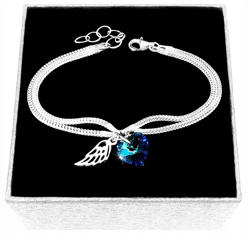 r&oacute;żne style bransoletek ze skrzydłem anioła