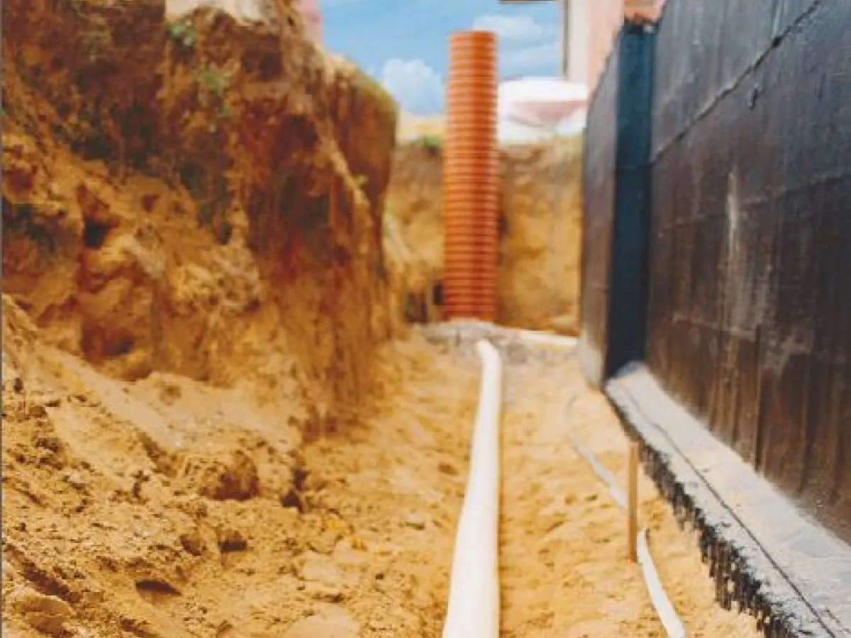 źle wykonany drenaż zalane fundamenty