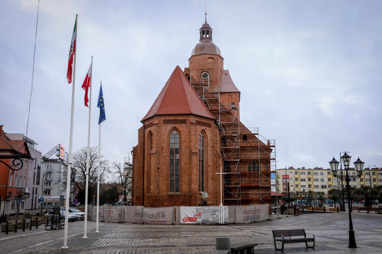 Gorzów Wielkopolski panorama miasta nad Wartą