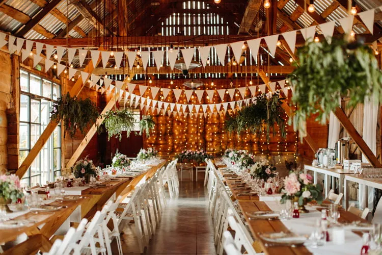 stodoła na wesele wnętrze aranżacja