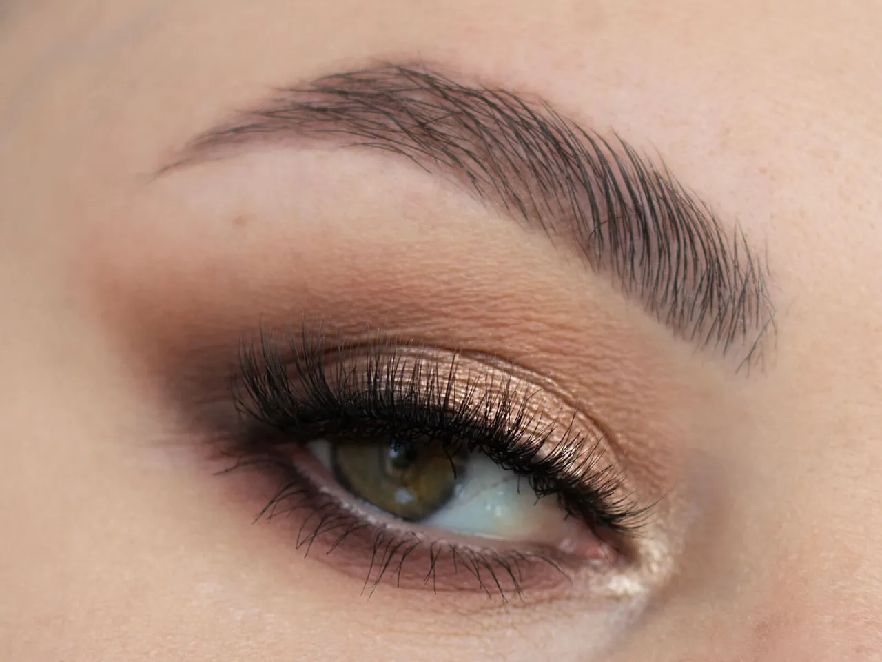 makijaż dla blondynek i brunetek na wesele