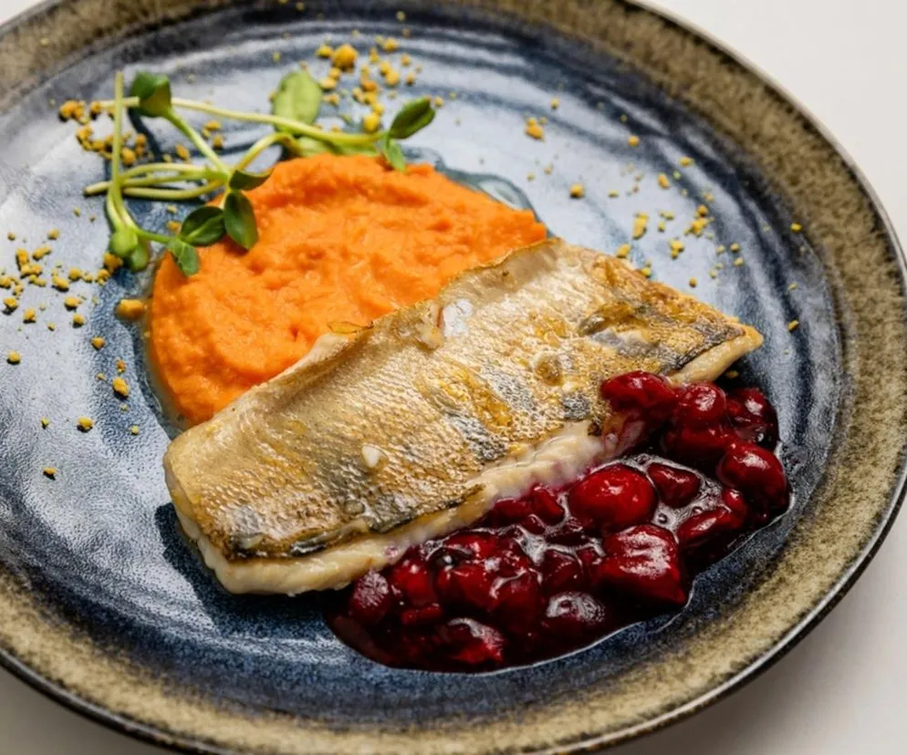 zdrowy obiad ryba talerz