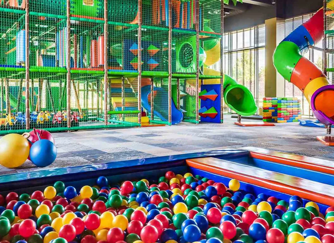 Rodzinny hotel z placem zabaw