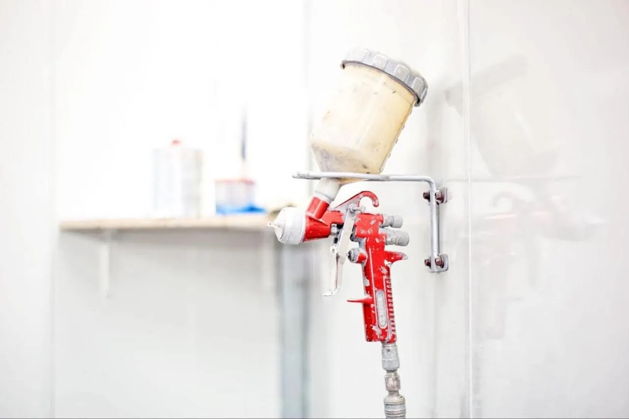 profesjonalne malowanie pistoletem natryskowym