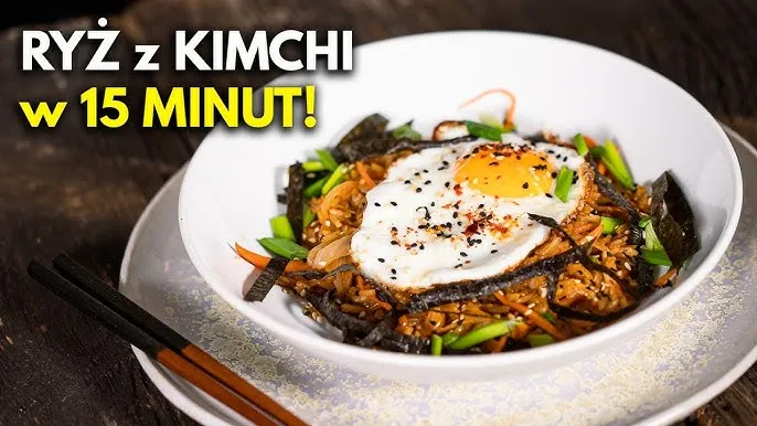 kimchi jako dodatek do ryżu i jajka