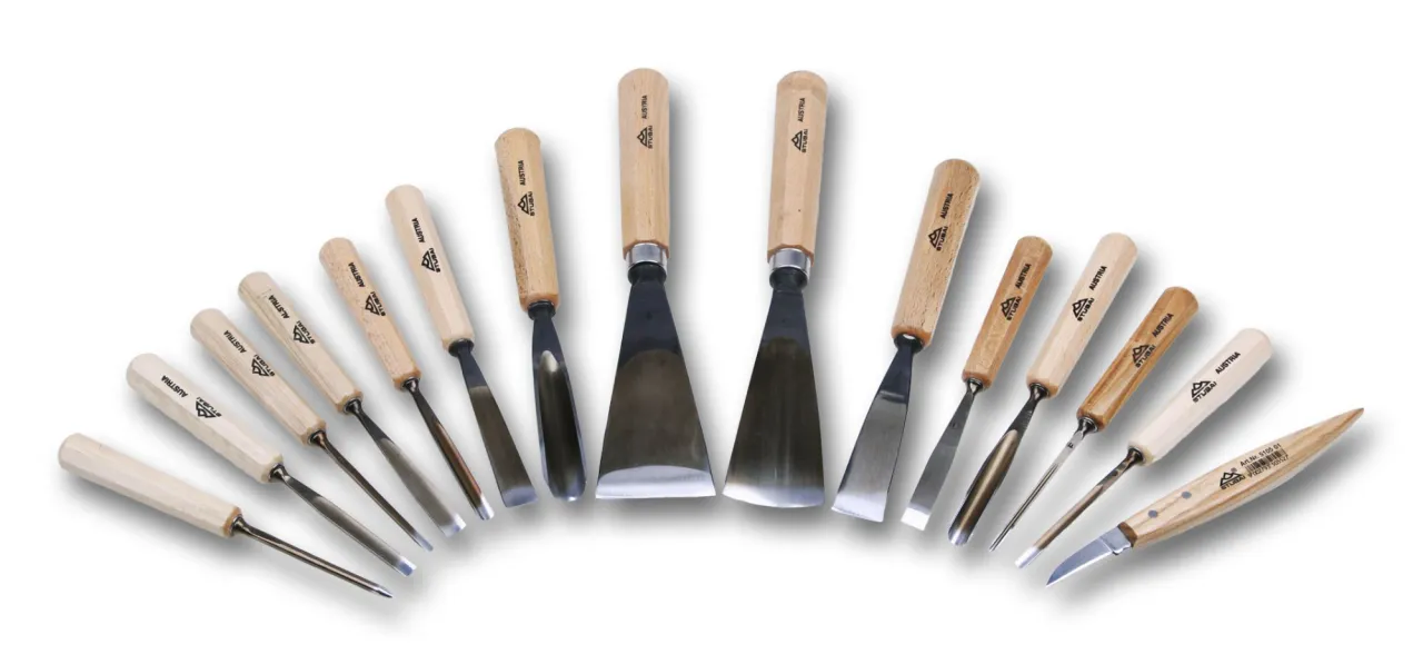 grundausstattung schnitzwerkzeug