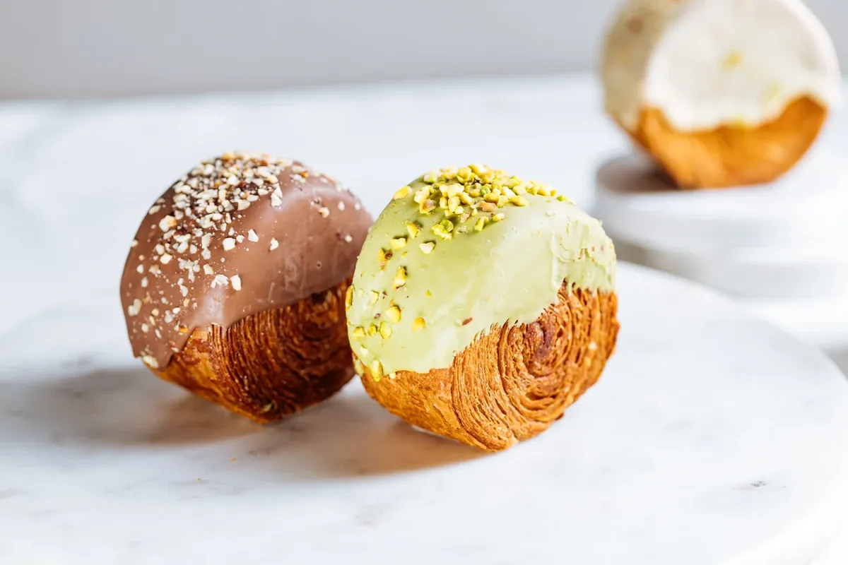 Gotowe ciasto francuskie w rolce