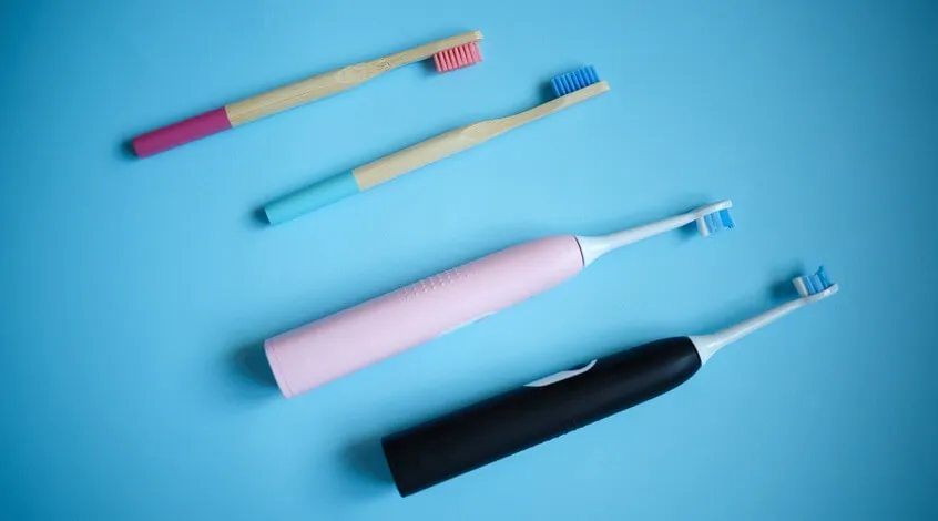 Rodzaje szczoteczek do zębów zapalenie dziąseł