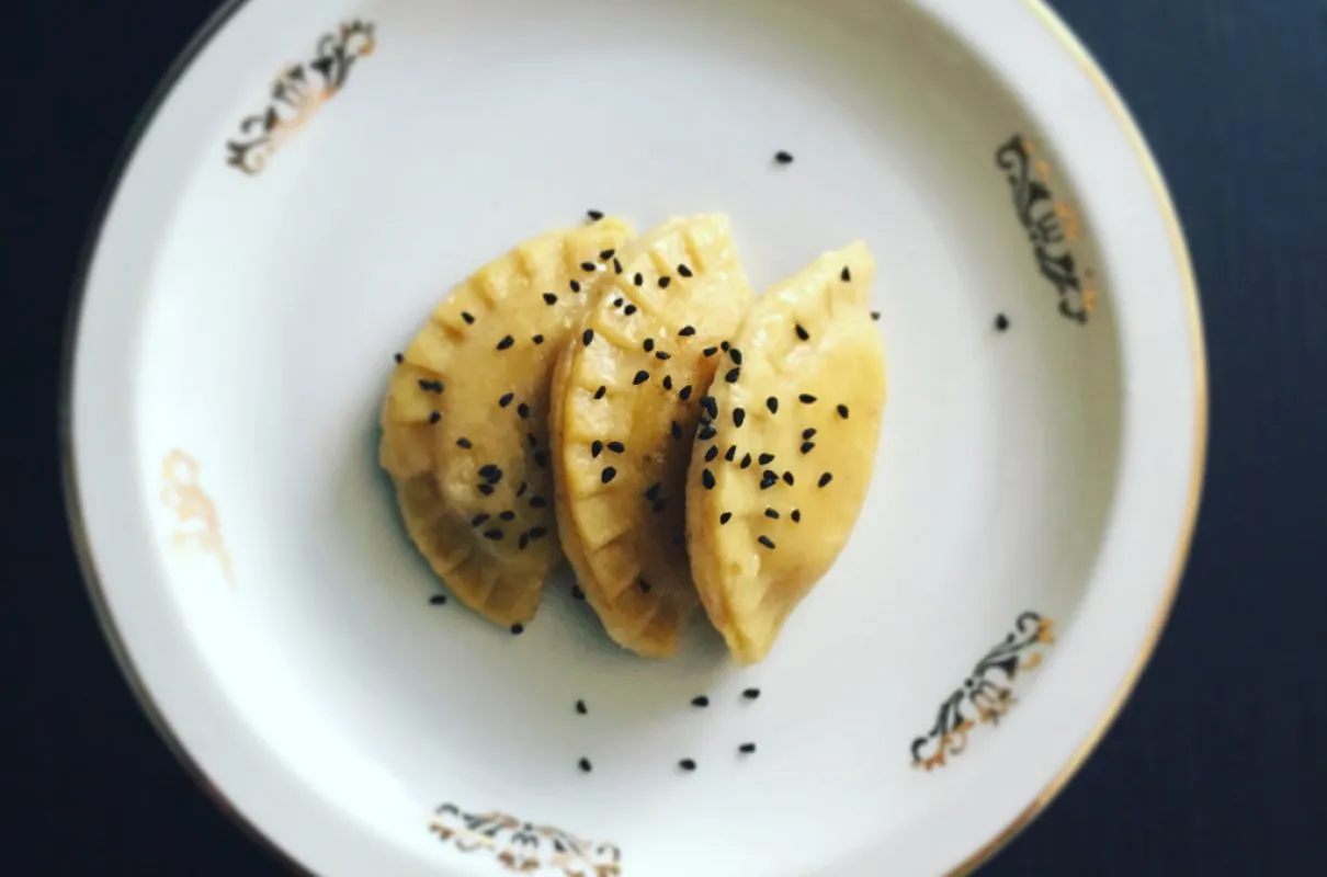 różnorodne dania na piątkowy obiad, ryby, pierogi, curry