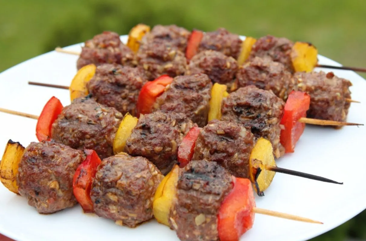 Przepisy na grillowane mięso mielone