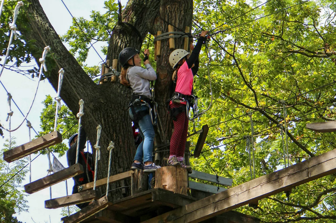 Trasa Malucha Park Linowy Bałt&oacute;w dzieci