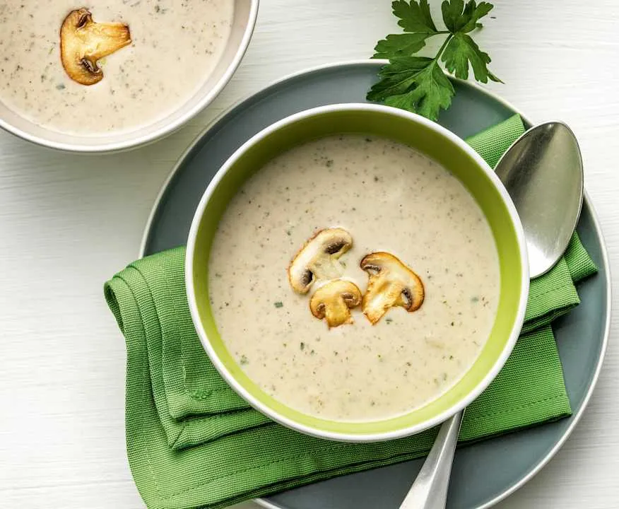 składniki na zupę krem z pieczarek