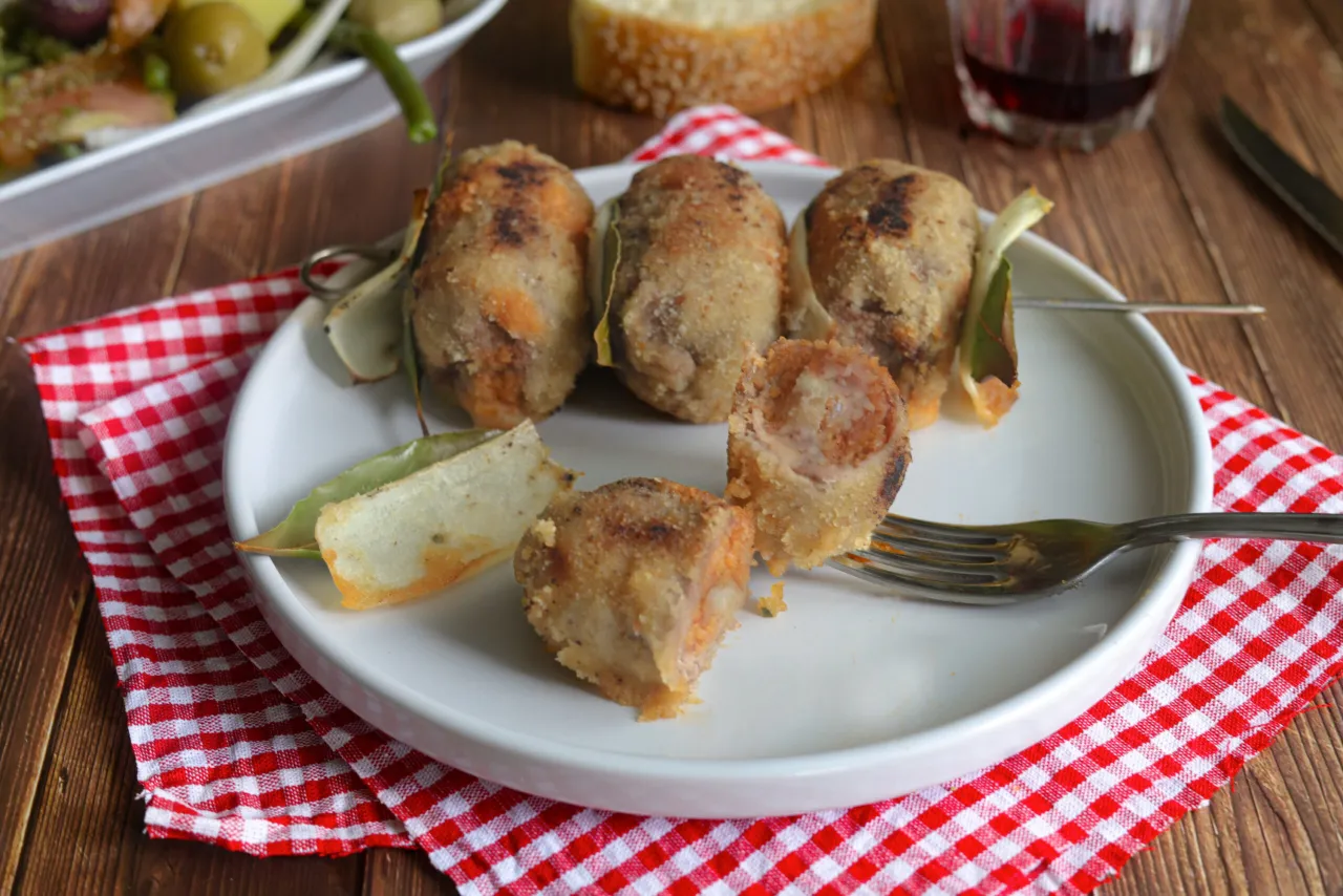 Involtini alla siciliana su spiedini