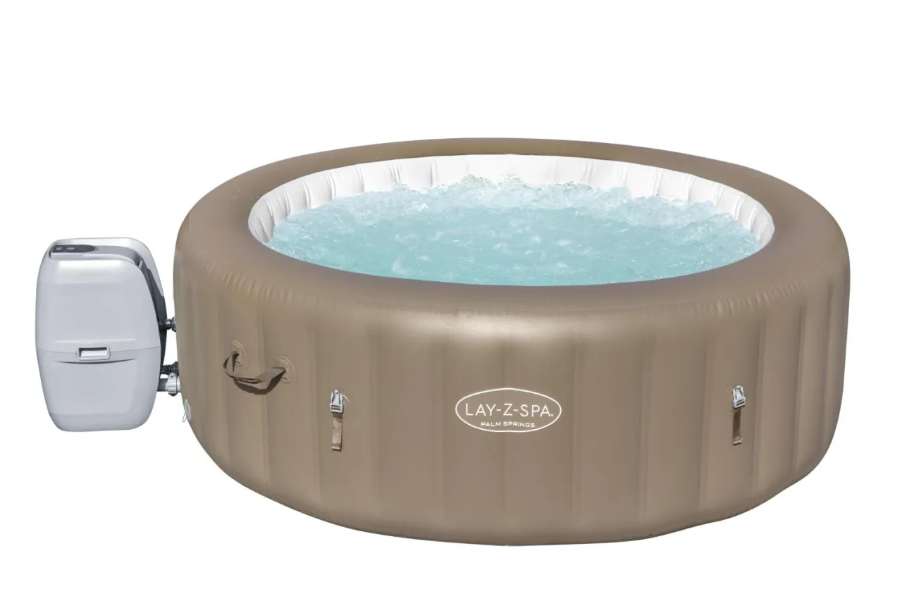 Bestway Lay-Z-Spa Palm Springs AirJet vs HydroJet