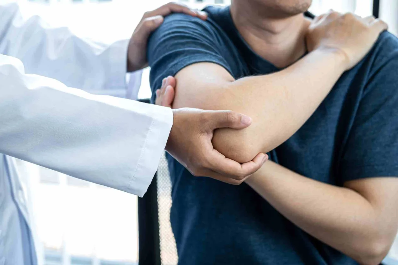 Porównanie fizjoterapii i osteopatii grafika