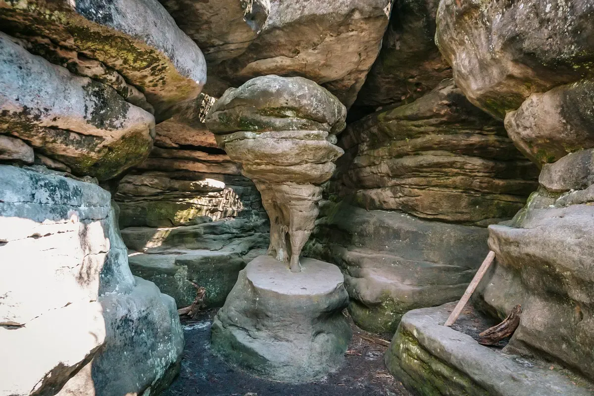 Góry Stołowe labirynt skalny