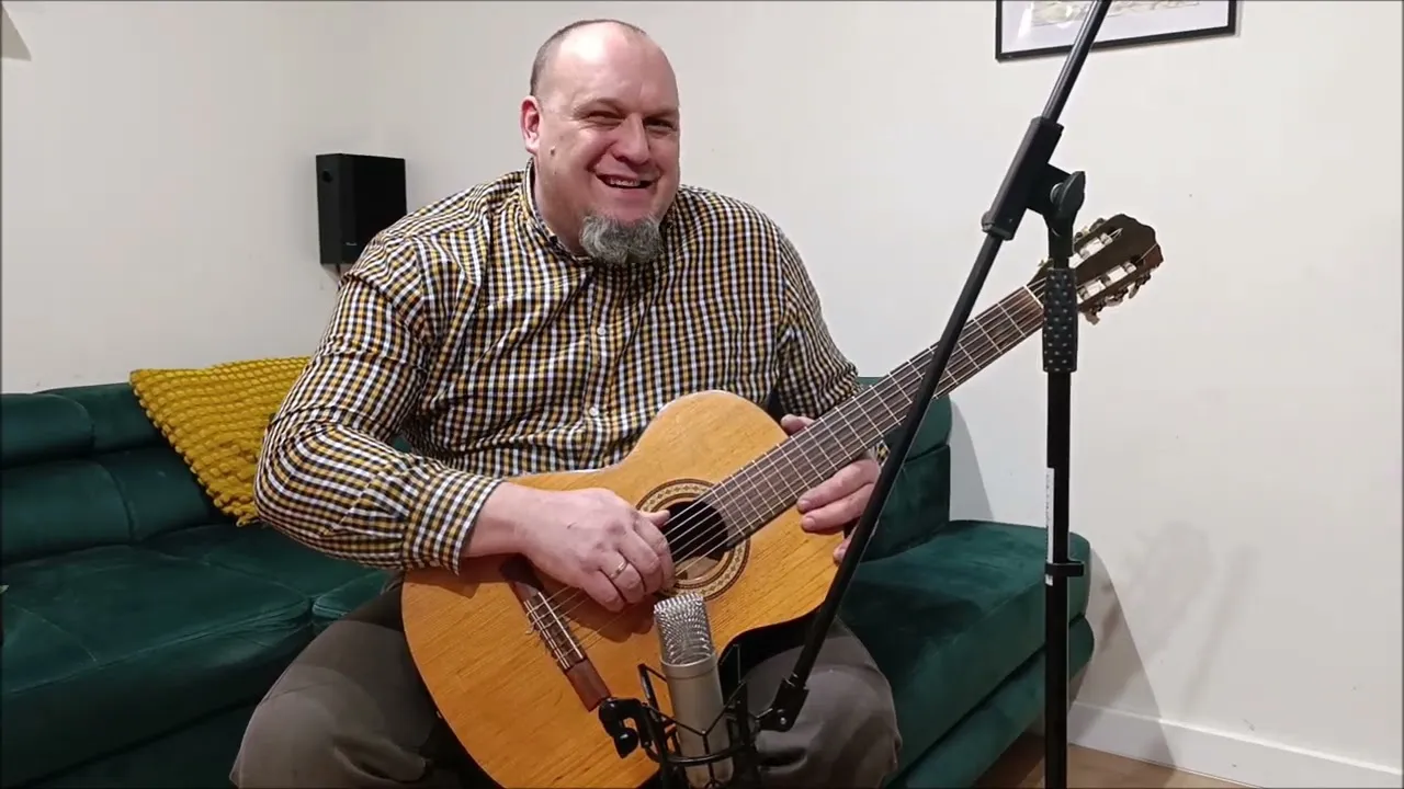 Porównanie strun do gitary klasycznej różnych marek